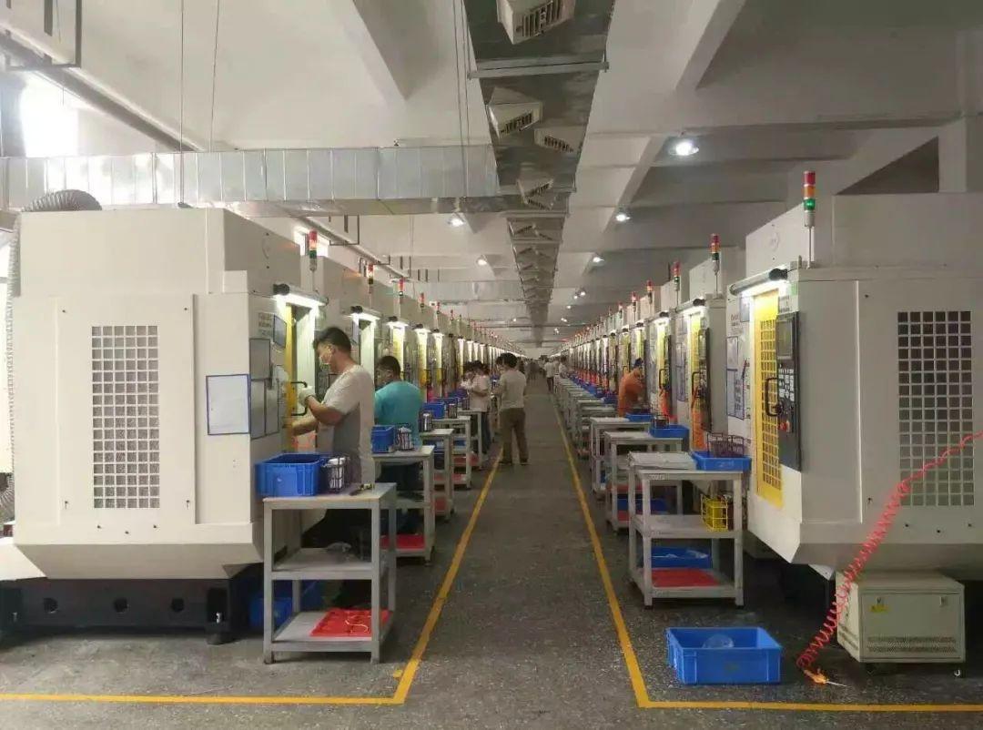 注塑車間降溫通風(fēng)用什么通風(fēng)降溫設(shè)備好？看了這些就知道了