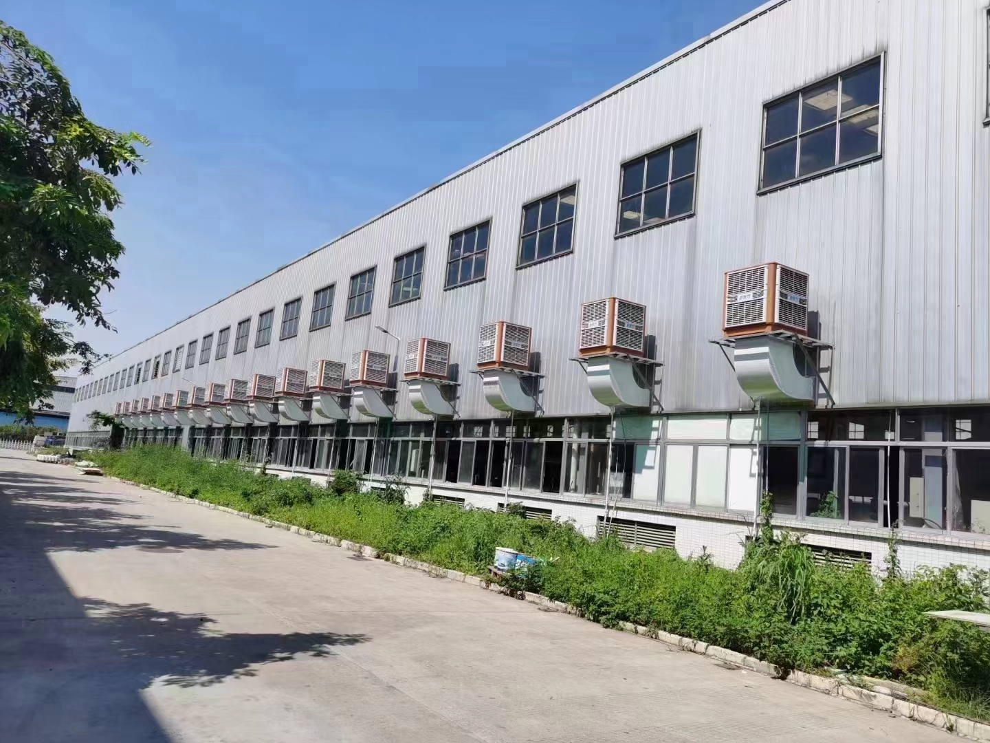 鋼結構廠房降溫鐵皮廠房降溫有哪些推薦的降溫方案？