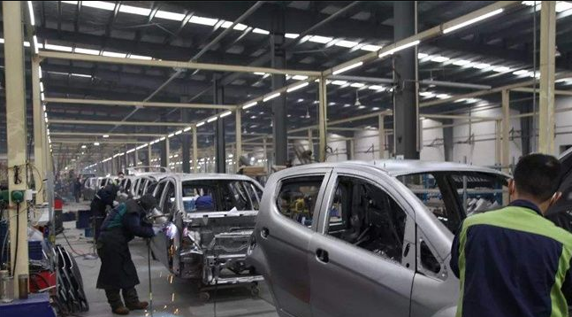 工業大吊扇通風降溫對汽車制造車間環境的改善哪些？